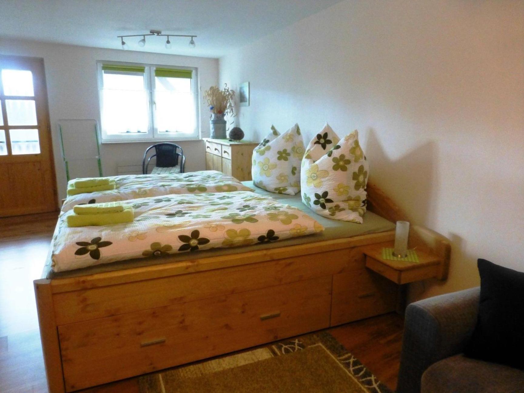 Ferienwohnungen An Den Linden Burg  Extérieur photo